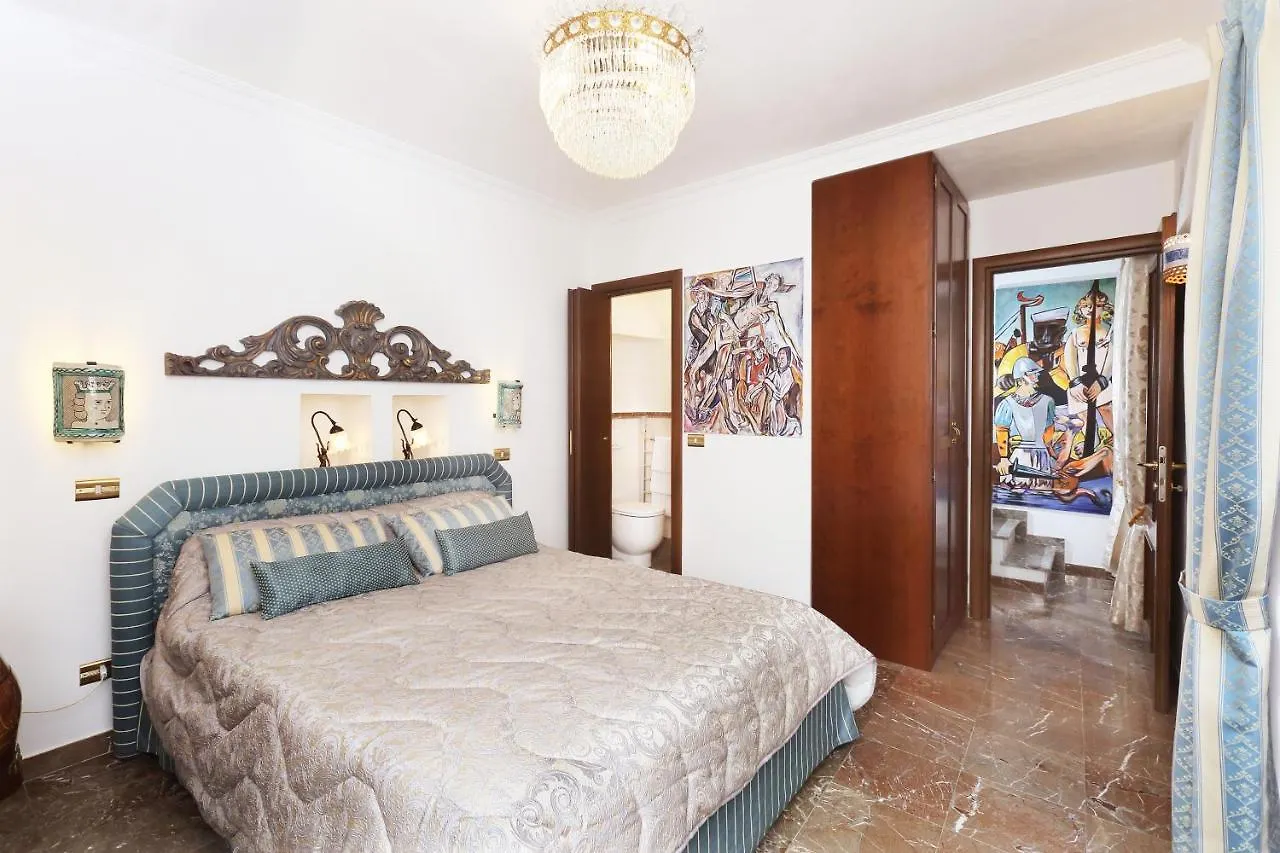 Luxury Villa Taormina City Center, Terrace With Views 0*,  Италия